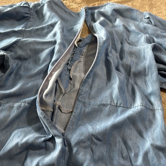 Lovers + Friends‎ Denim V Neck Tie Blue Puff Sleeve Chambray Mini Dress - Picture 8 of 11